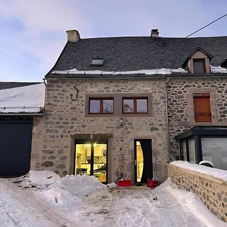 Joli Gite Au Coeur Du Cezallier 3Etoiles Villa Landeyrat Екстериор снимка