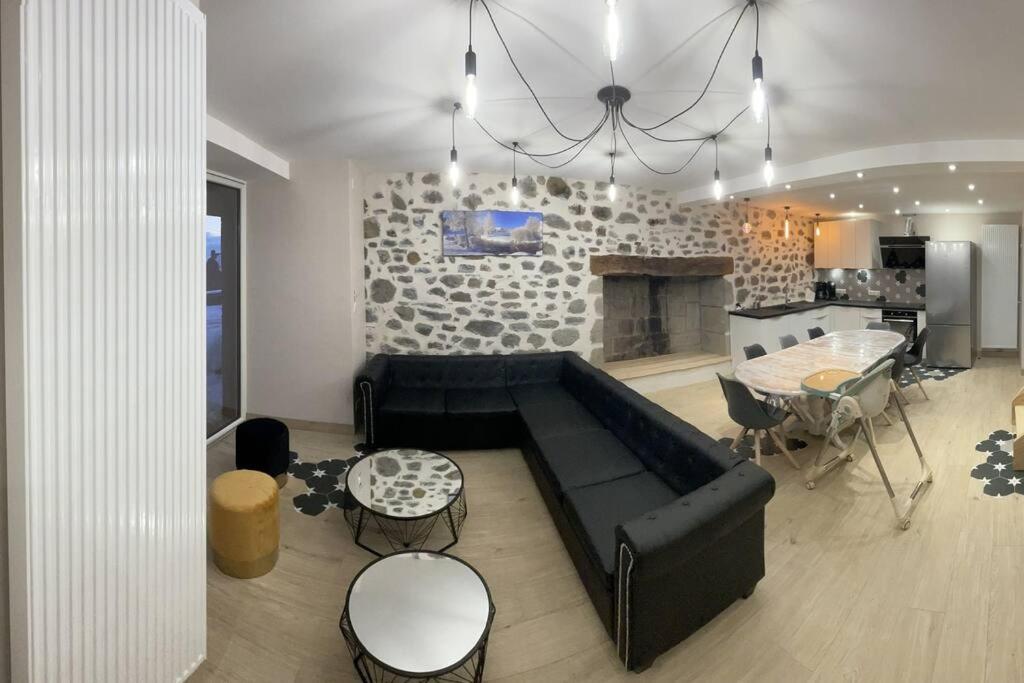 Joli Gite Au Coeur Du Cezallier 3Etoiles Villa Landeyrat Екстериор снимка